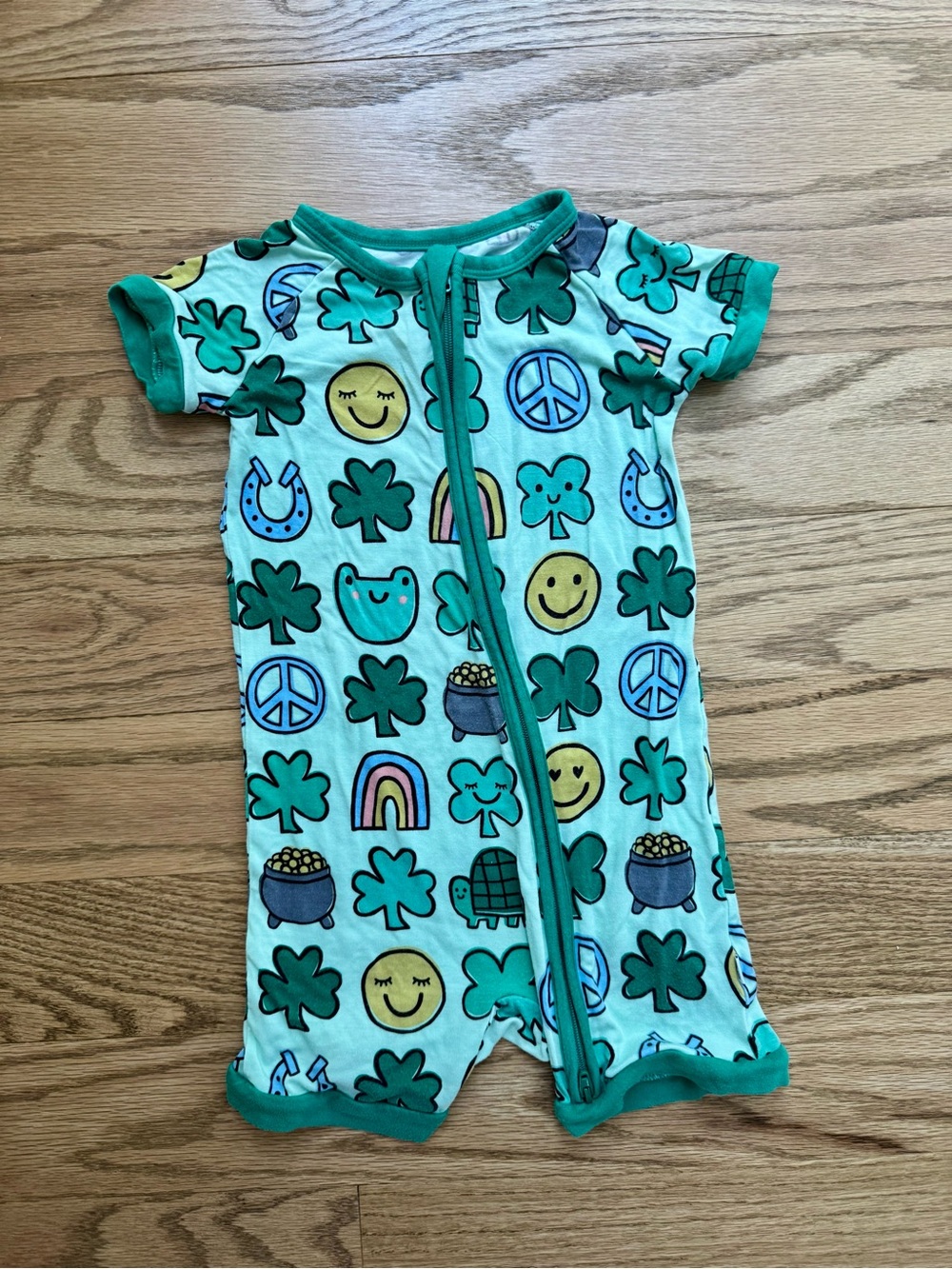 Little Sleepies bamboo Mint Green Clover & Rainbow Zip One-Piece 18-24 months